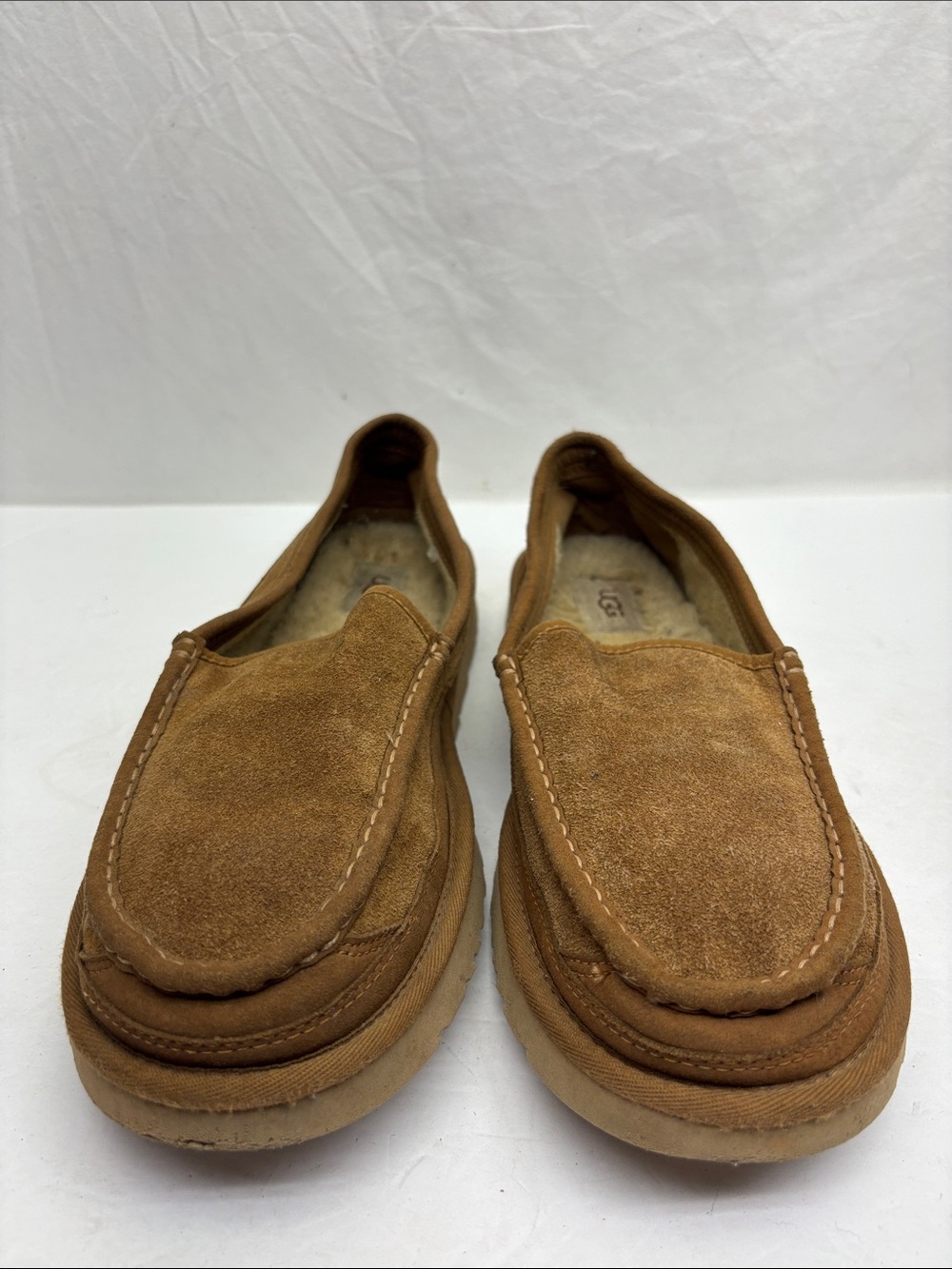 UGG Men's Chestnut Suede Slip-On Slippers, SZ 11, box 63